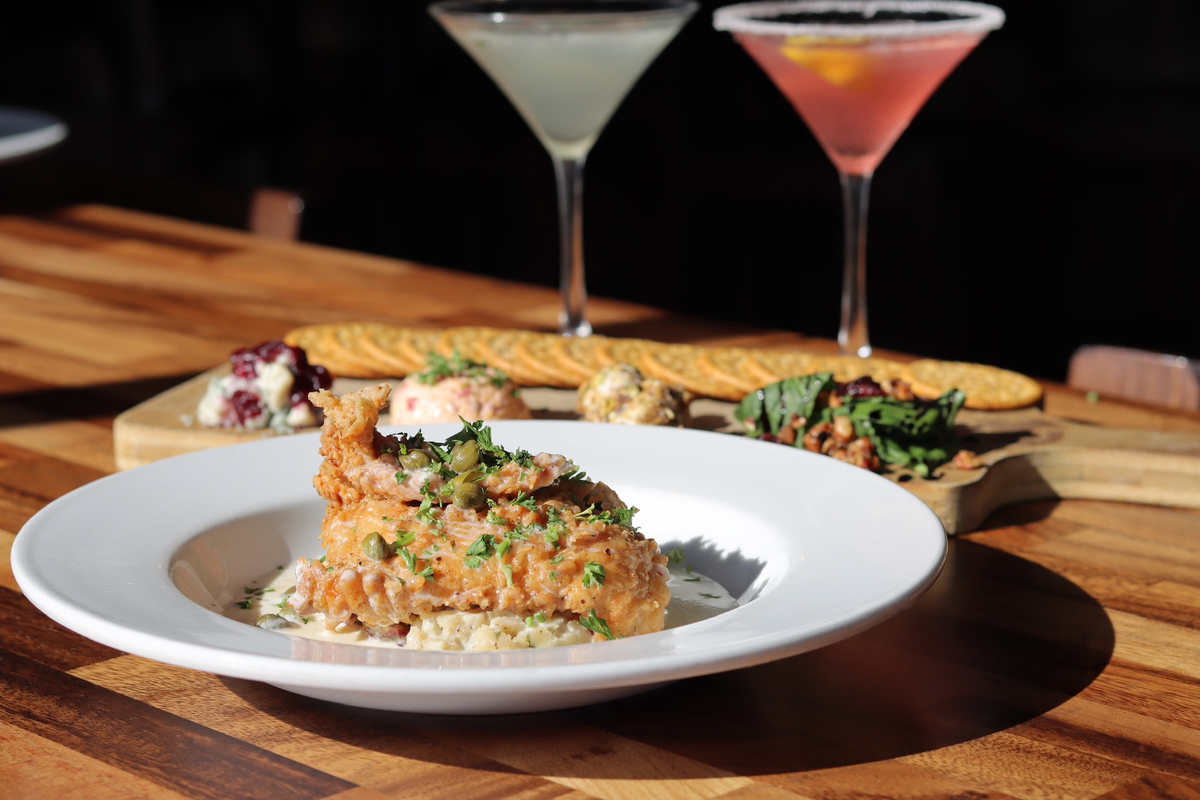 Discover Mallards Restaurant